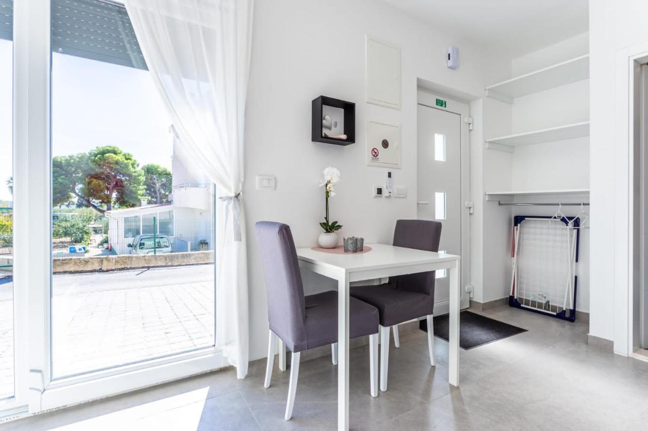Ferienhaus Maestral - Kastel Kambelovac Kastela Dış mekan fotoğraf
