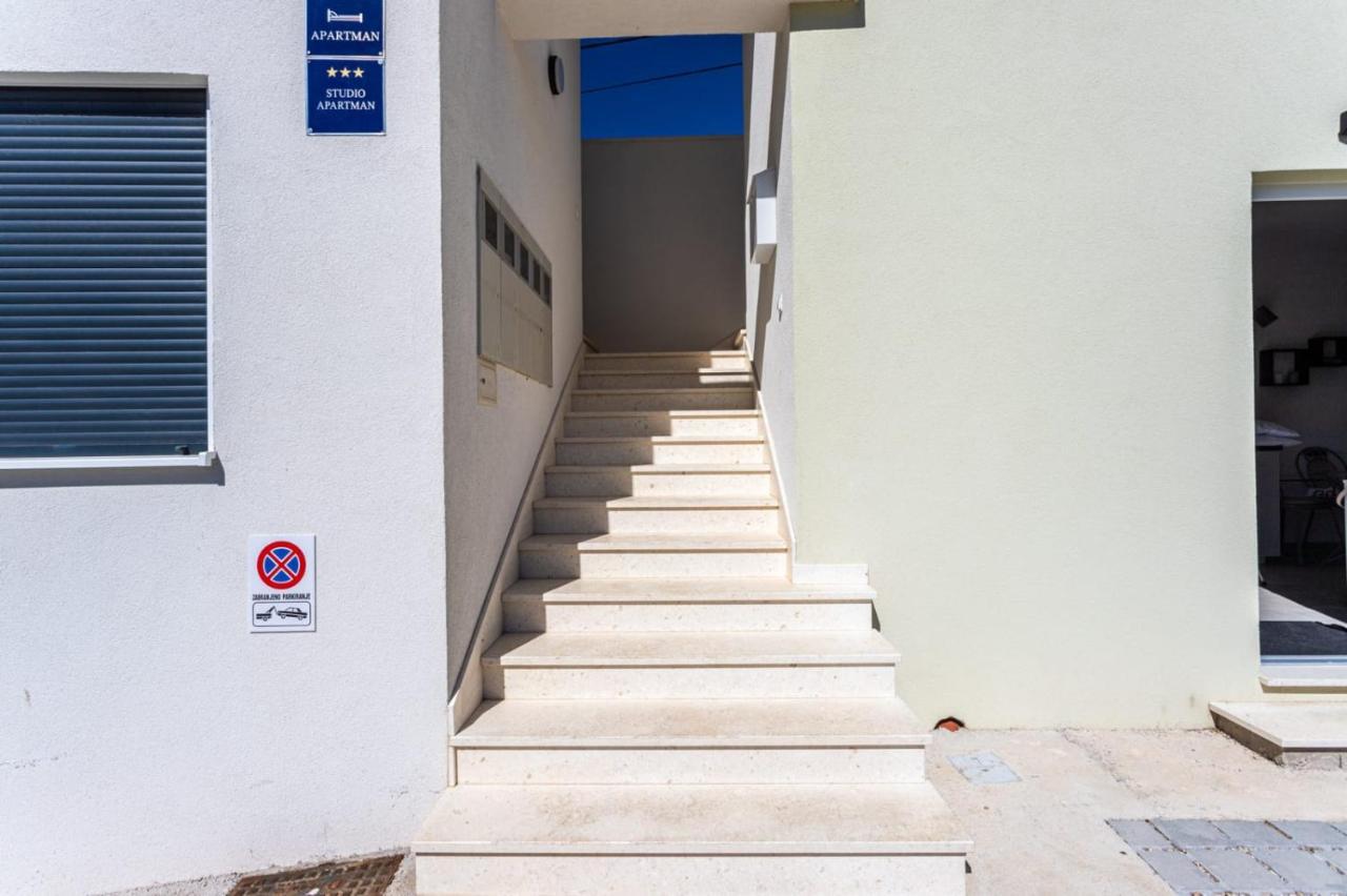 Ferienhaus Maestral - Kastel Kambelovac Kastela Dış mekan fotoğraf