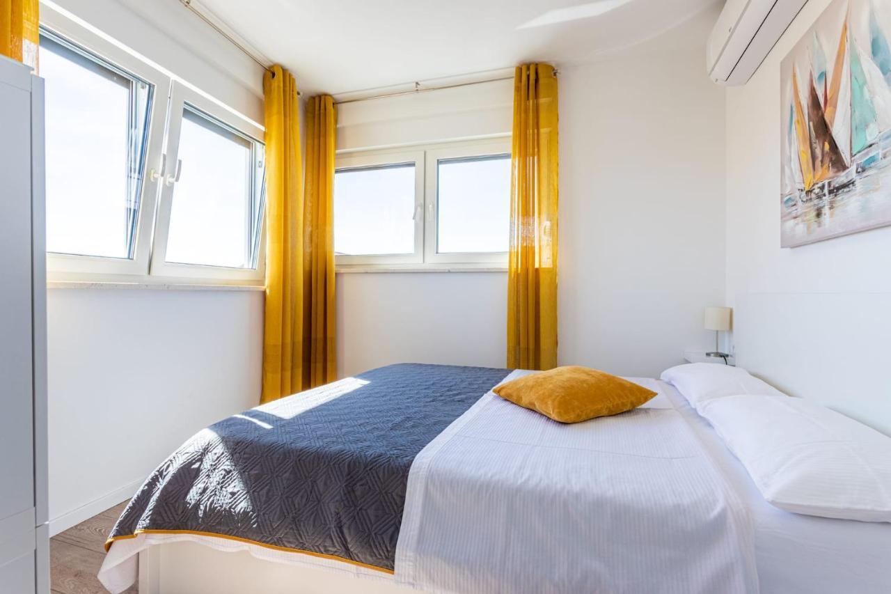 Ferienhaus Maestral - Kastel Kambelovac Kastela Dış mekan fotoğraf