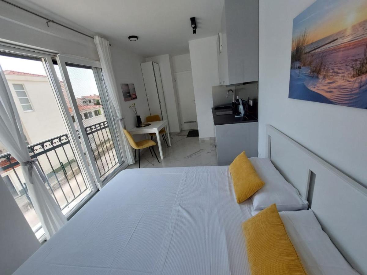Ferienhaus Maestral - Kastel Kambelovac Kastela Dış mekan fotoğraf